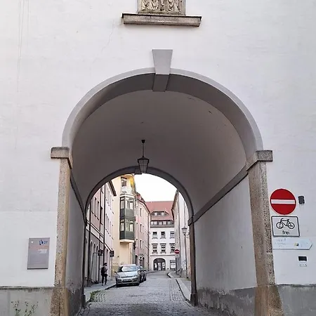 Stadtpalais Merkur-apartment Maximal 2 Personen * Баутцен