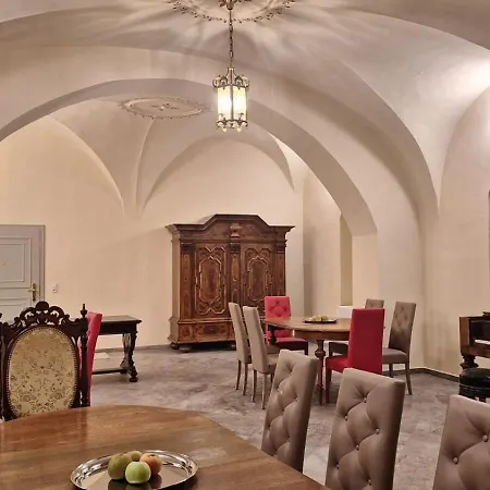 Stadtpalais Merkur-apartment Maximal 2 Personen بوتسن